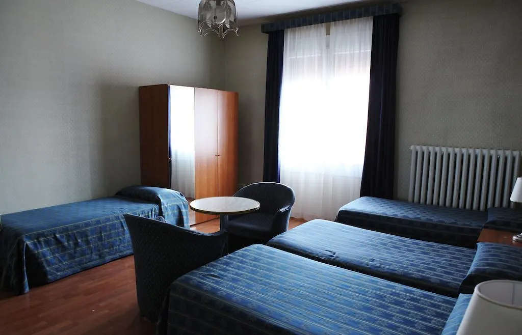 Hotel Centrale Bologna 2*,